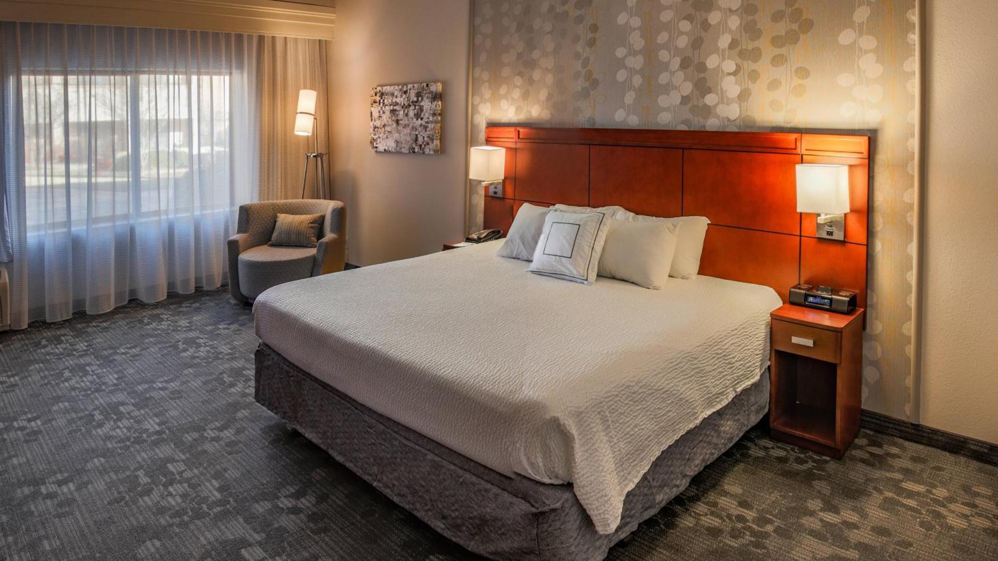 Courtyard By Marriott Norman Hotel Kültér fotó
