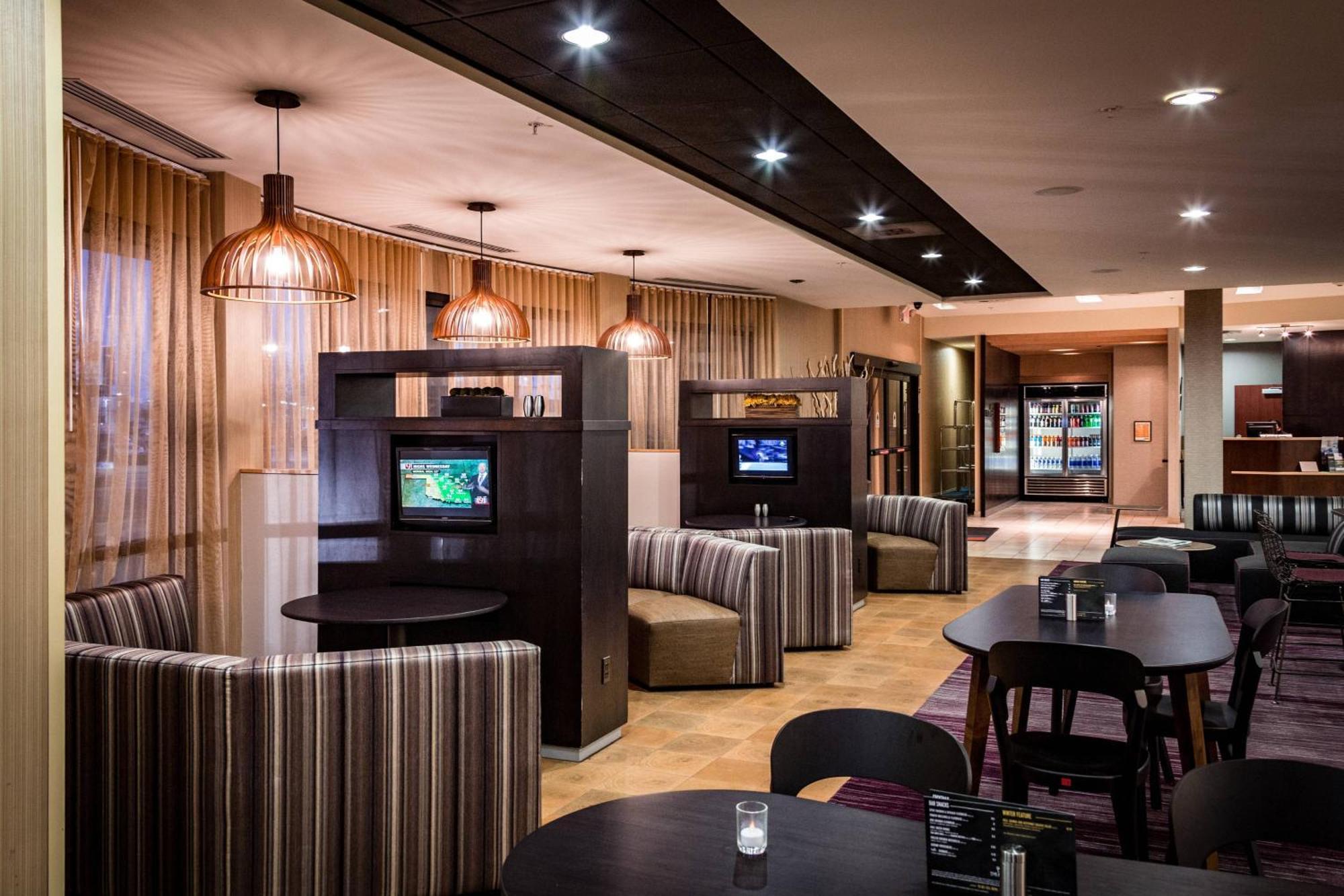 Courtyard By Marriott Norman Hotel Kültér fotó