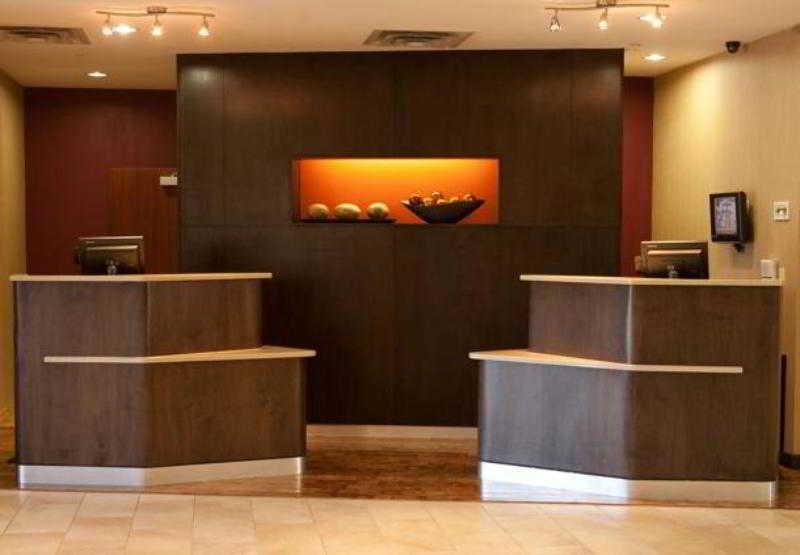 Courtyard By Marriott Norman Hotel Beltér fotó